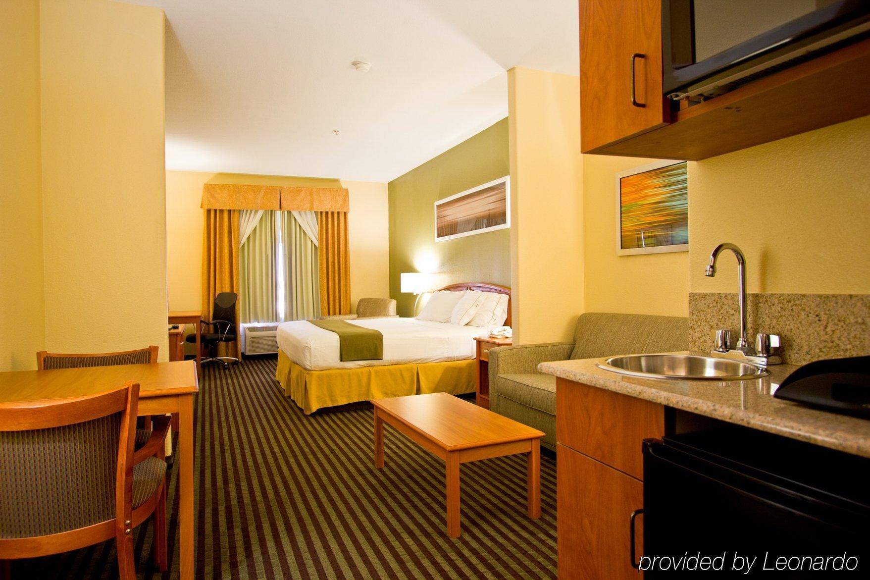 Holiday Inn Express Hotel And Suites Bastrop, An Ihg Hotel Zewnętrze zdjęcie